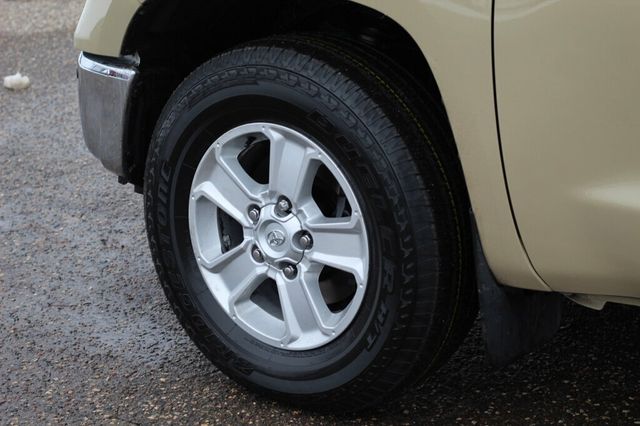 2018 Toyota Tundra TRD OFF ROAD PREMIUM AUDIO/NAVIGATION WITH NEW DUELER TIRES - 22979014 - 32