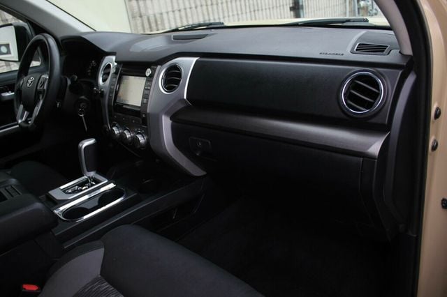 2018 Toyota Tundra TRD OFF ROAD PREMIUM AUDIO/NAVIGATION WITH NEW DUELER TIRES - 22979014 - 7