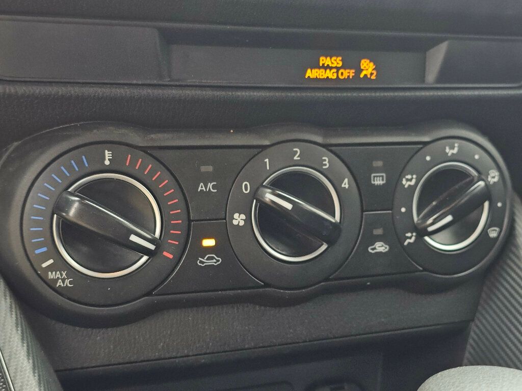 2018 Toyota Yaris iA Automatic - 22949899 - 21