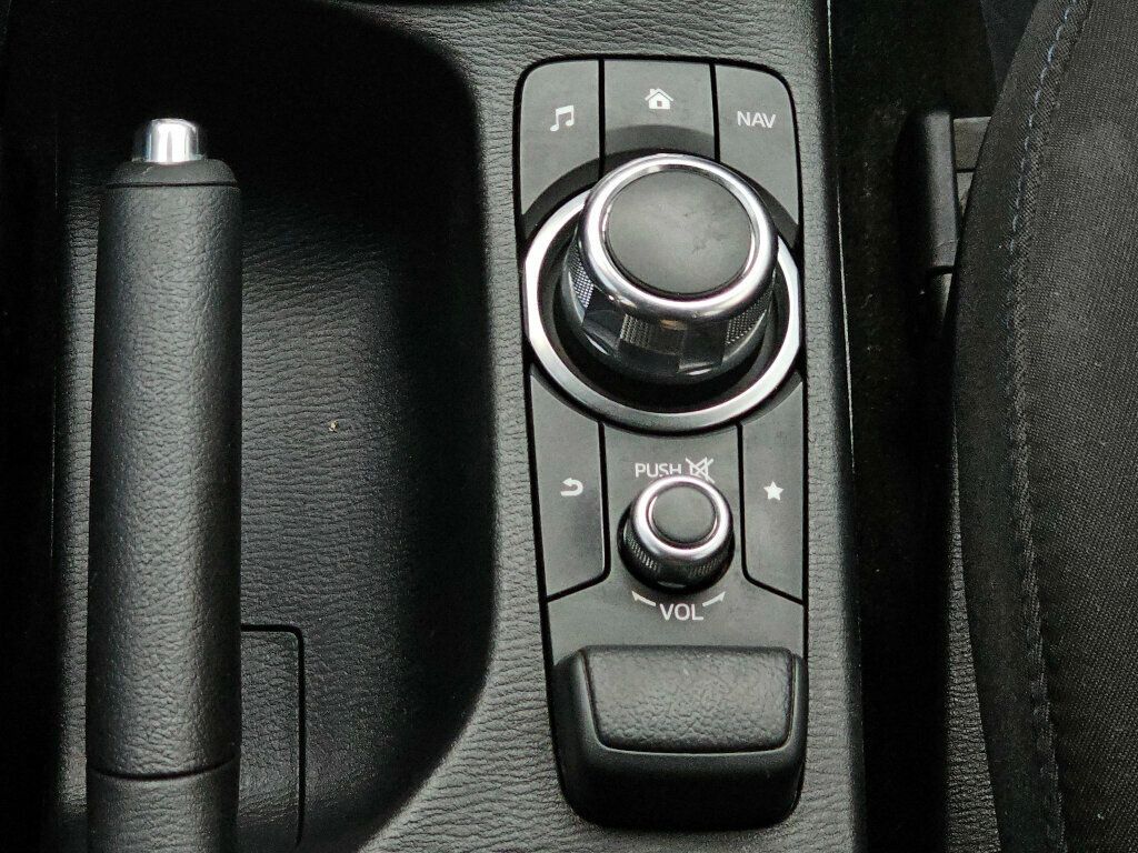 2018 Toyota Yaris iA Automatic - 22949899 - 24