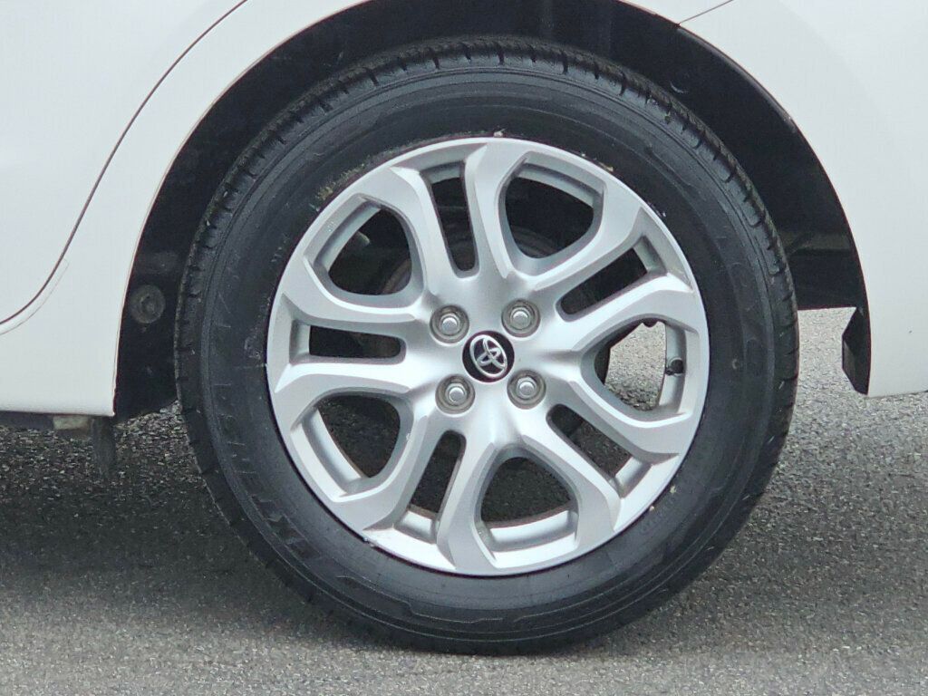 2018 Toyota Yaris iA Automatic - 22949899 - 30