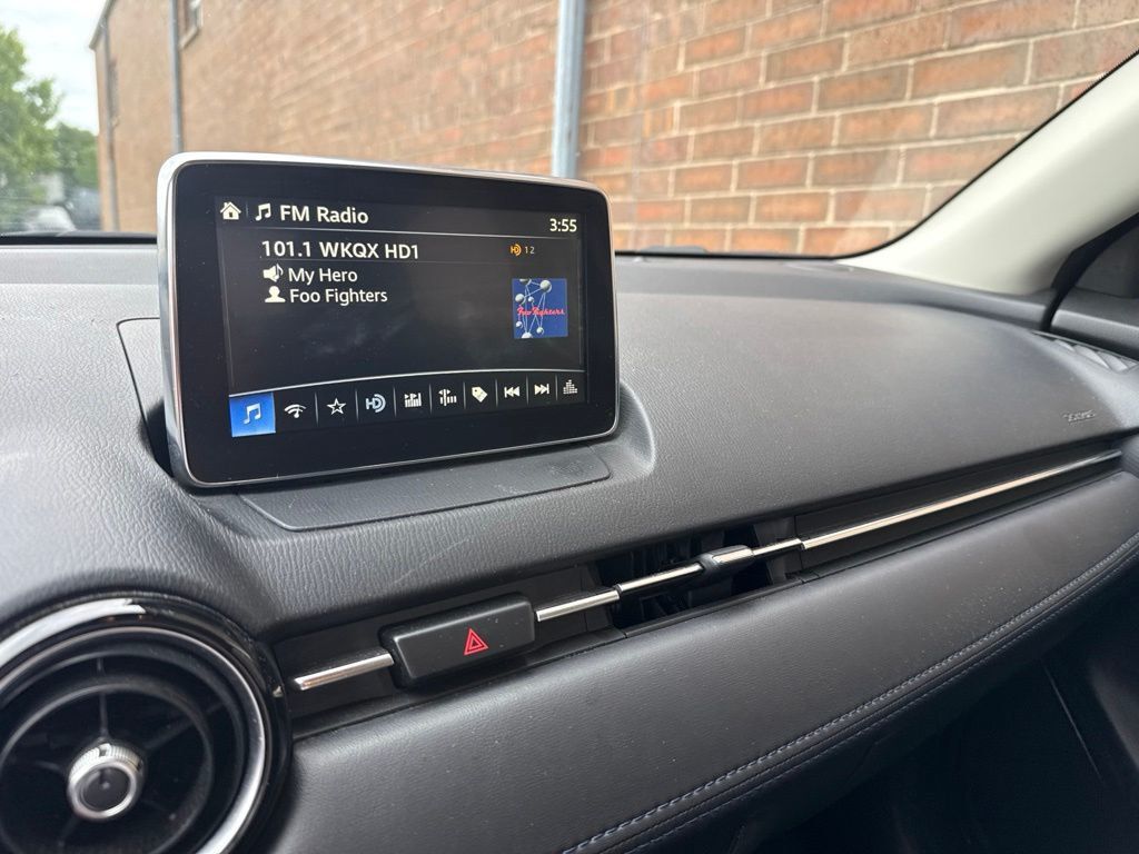 2018 Toyota Yaris iA Base - 23073657 - 14