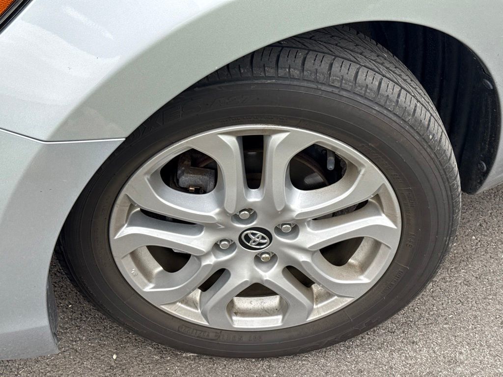 2018 Toyota Yaris iA Base - 23073657 - 1