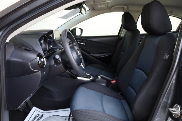 2018 Toyota Yaris iA Ext Cab 161.5" WB SL - 23027867 - 14