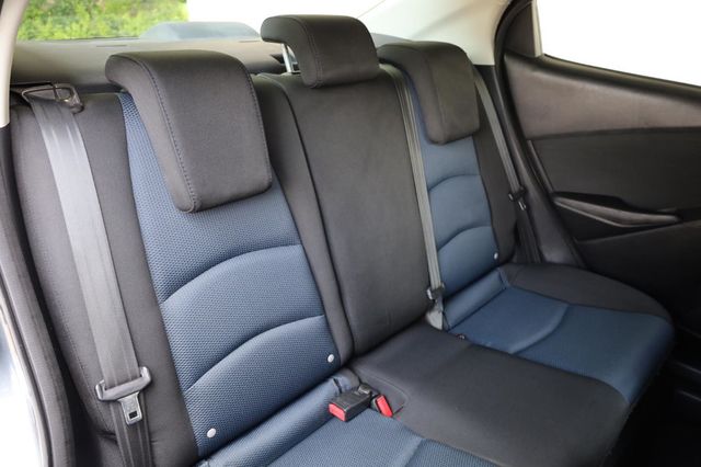 2018 Toyota Yaris iA Ext Cab 161.5" WB SL - 23027867 - 21