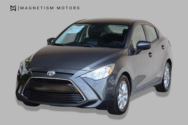 2018 Toyota Yaris iA Ext Cab 161.5" WB SL - 23027867 - 5