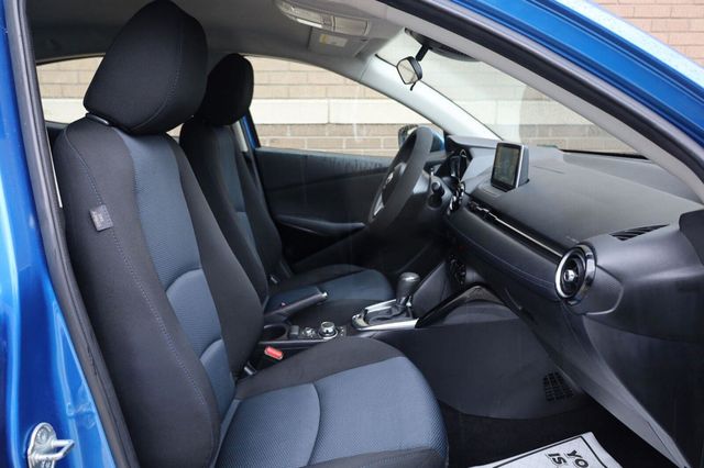 2018 Toyota Yaris iA Ext Cab 161.5" WB SL - 23059518 - 22