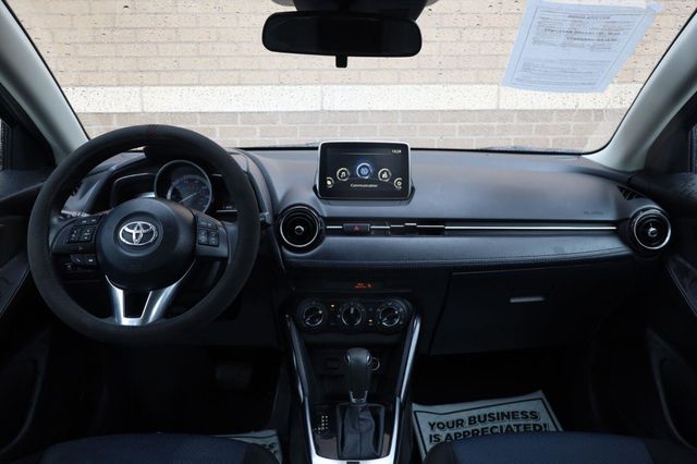 2018 Toyota Yaris iA Ext Cab 161.5" WB SL - 23059518 - 24