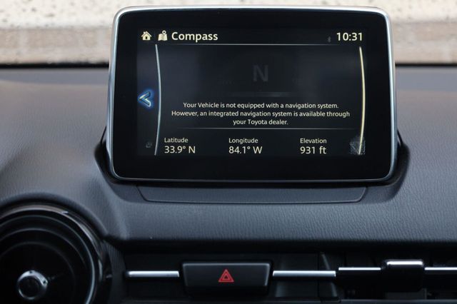 2018 Toyota Yaris iA Ext Cab 161.5" WB SL - 23059518 - 36