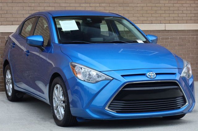 2018 Toyota Yaris iA Ext Cab 161.5" WB SL - 23059518 - 5
