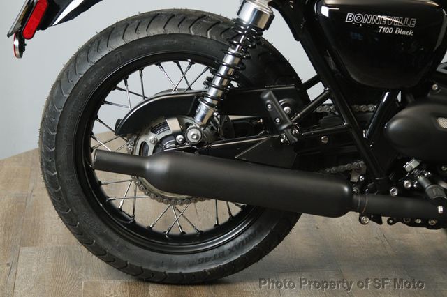 2018 Triumph Bonneville T100 BLACK Only 860 Miles! - 22950799 - 16