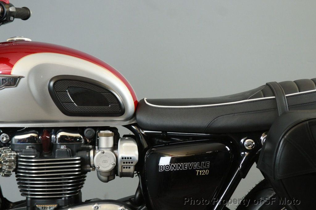2018 Triumph Bonneville T120 Two Tone One Owner, 3502 Mi - 22927238 - 9
