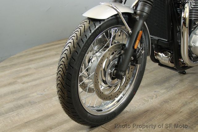 2018 Triumph Bonneville T120 Two Tone One Owner, 3502 Mi - 22927238 - 18