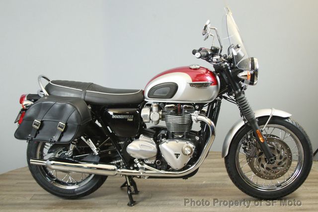 2018 Triumph Bonneville T120 Two Tone One Owner, 3502 Mi - 22927238 - 2