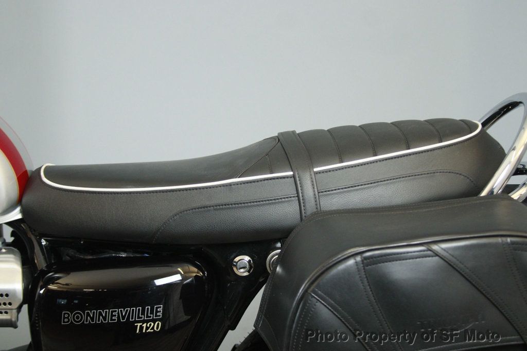 2018 Triumph Bonneville T120 Two Tone One Owner, 3502 Mi - 22927238 - 41