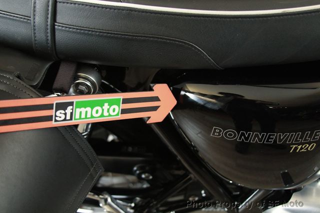 2018 Triumph Bonneville T120 Two Tone One Owner, 3502 Mi - 22927238 - 46