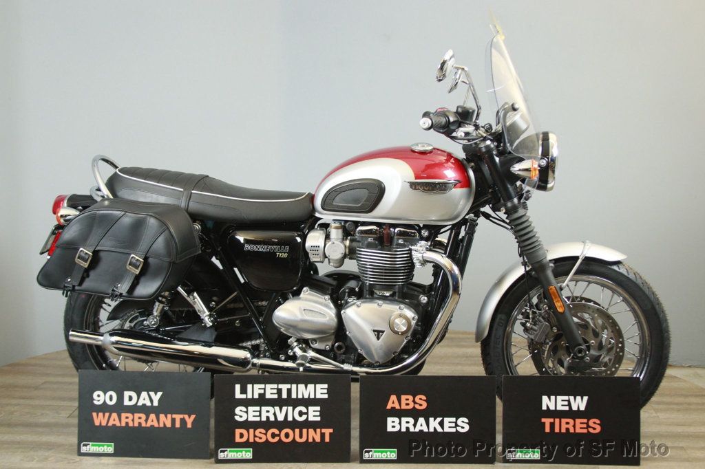 2018 Triumph Bonneville T120 Two Tone One Owner, 3502 Mi - 22927238 - 4