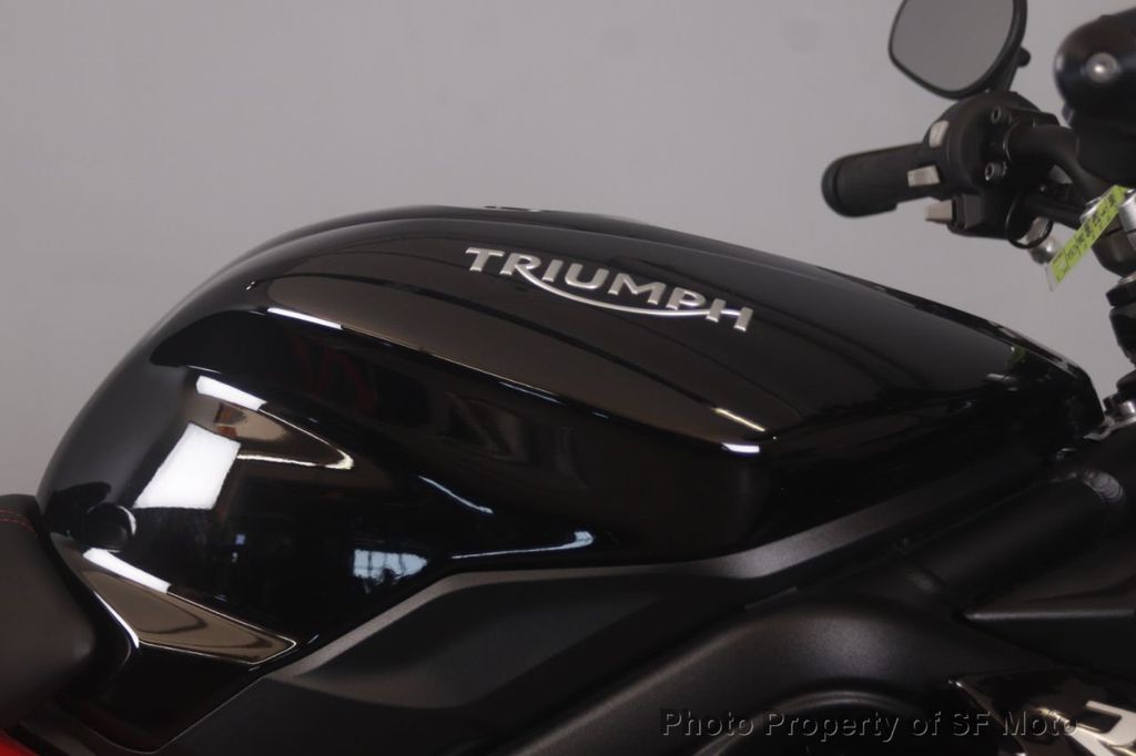 2018 Triumph Street Triple R Less than 3000 miles - 21910304 - 26