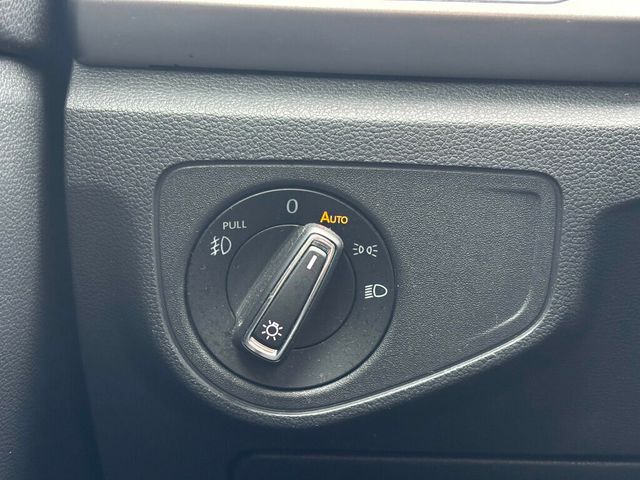 2018 Volkswagen Atlas  - 22956270 - 32