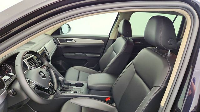 2018 Volkswagen Atlas 2.0T SE - 23019066 - 18