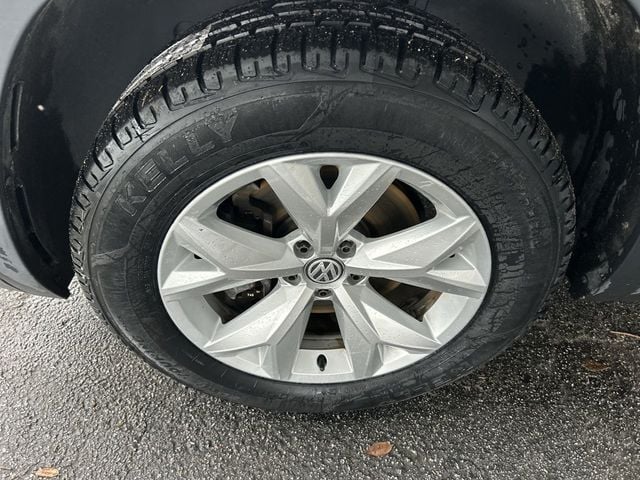 2018 Volkswagen Atlas 2.0T S FWD - 22970886 - 9