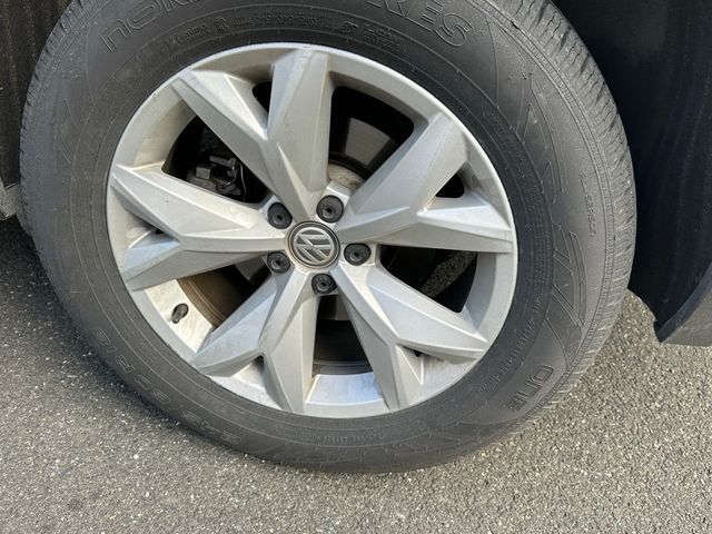 2018 Volkswagen Atlas 3.6L V6 SE 4MOTION - 22959566 - 11