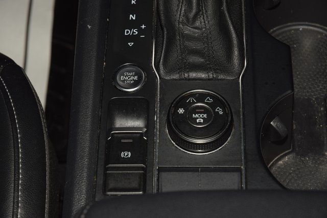 2018 Volkswagen Atlas 3.6L V6 SE 4MOTION - 22959566 - 30