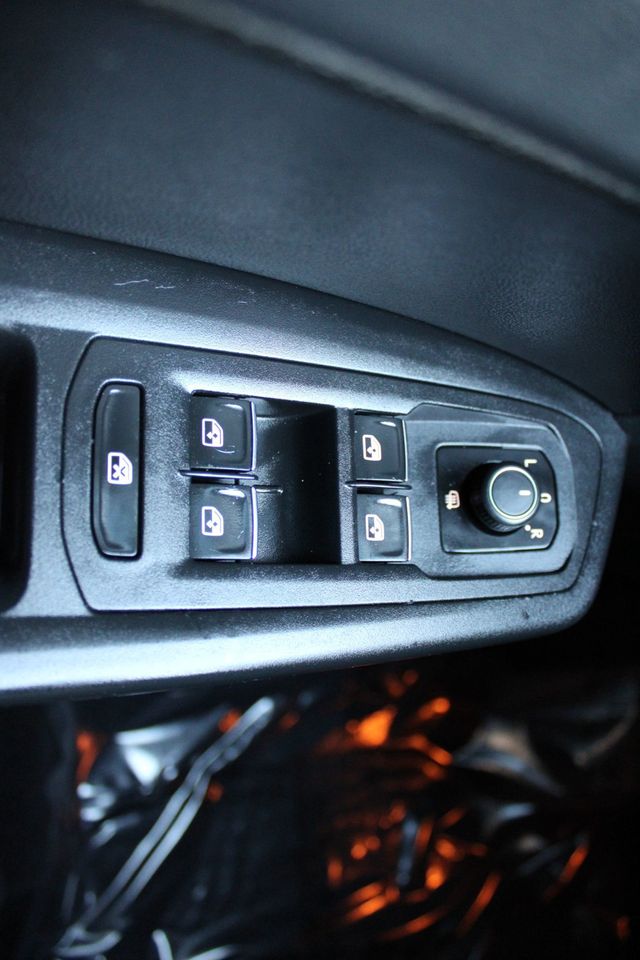 2018 Volkswagen Atlas 3.6L V6 SE 4MOTION - 22959427 - 27