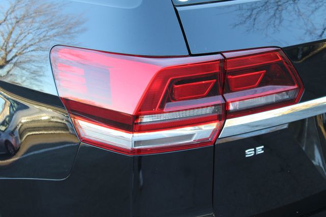 2018 Volkswagen Atlas 3.6L V6 SE 4MOTION - 22959427 - 31