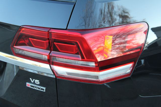 2018 Volkswagen Atlas 3.6L V6 SE 4MOTION - 22959427 - 32