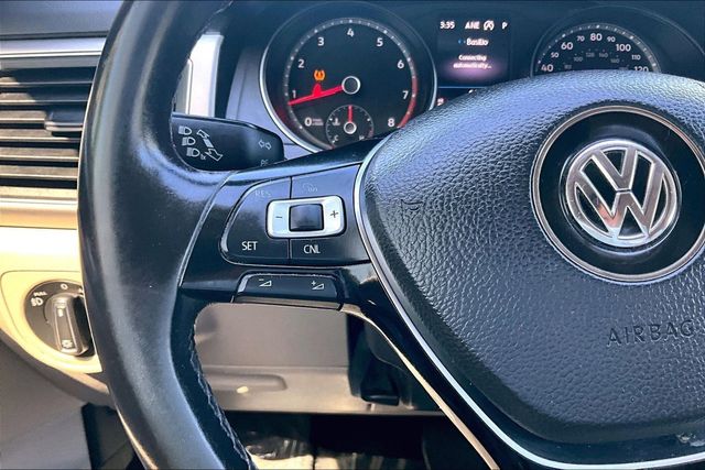 2018 Volkswagen Atlas 3.6L V6 SE 4MOTION - 23039517 - 19