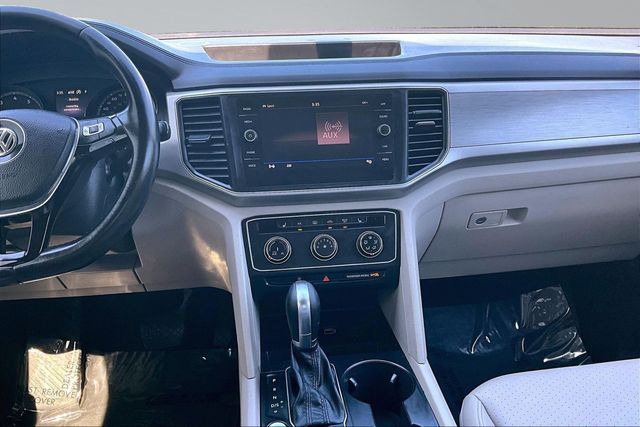 2018 Volkswagen Atlas 3.6L V6 SE 4MOTION - 23039517 - 22