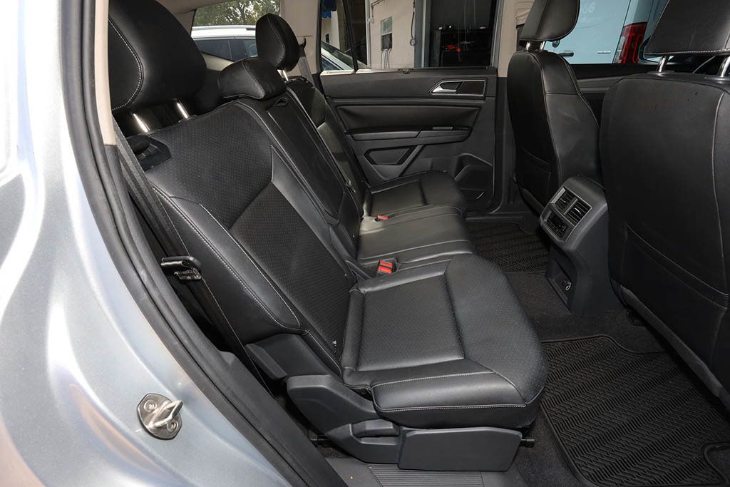 2018 Volkswagen Atlas V6 SE photo 14