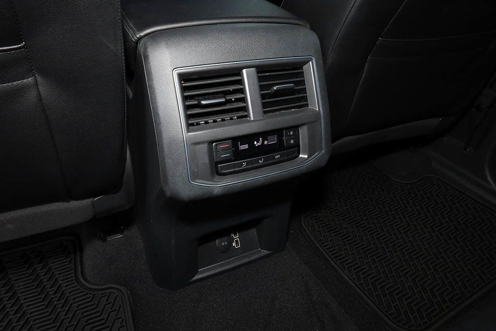 2018 Volkswagen Atlas V6 SE photo 15
