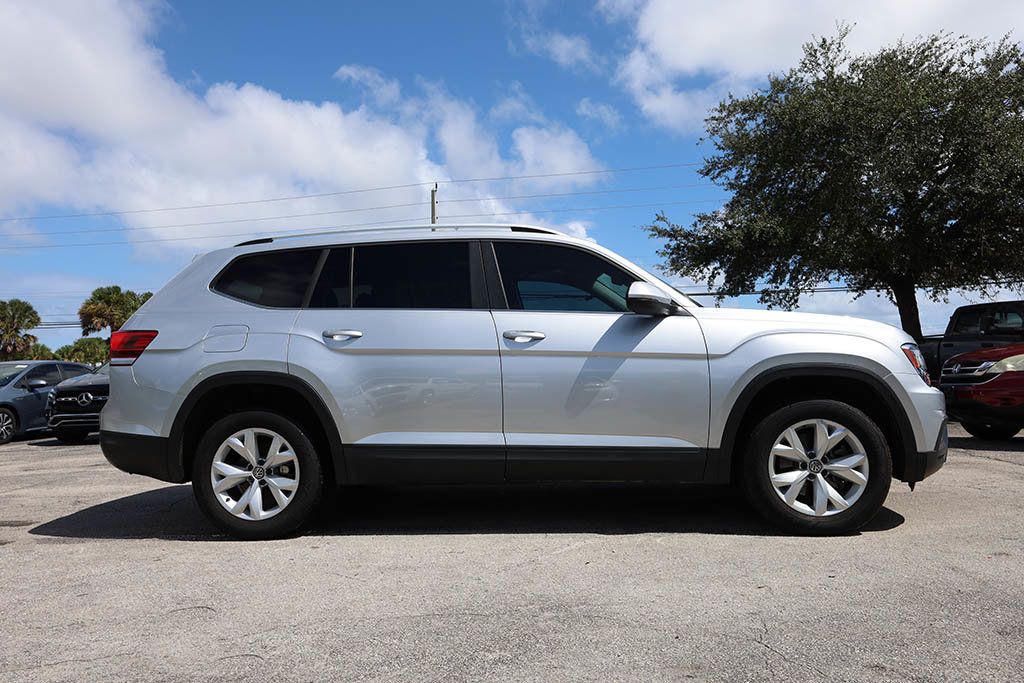 2018 Volkswagen Atlas V6 SE photo 34