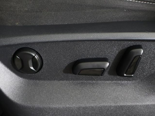 2018 Volkswagen Atlas 3.6L V6 SE FWD - 23017691 - 31