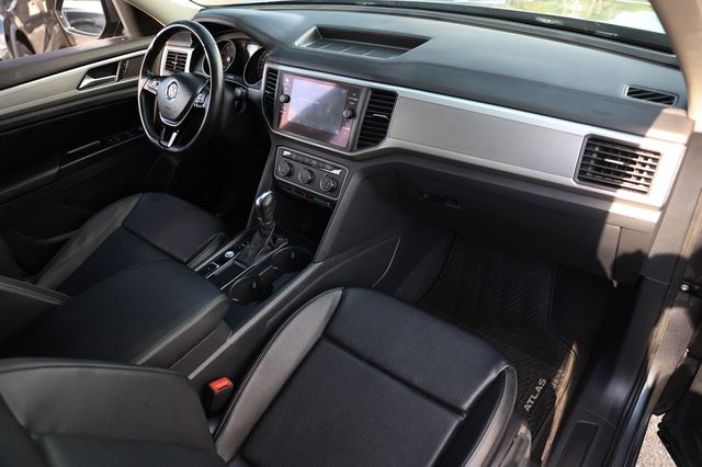 2018 Volkswagen Atlas 3.6L V6 SE FWD - 23019783 - 18