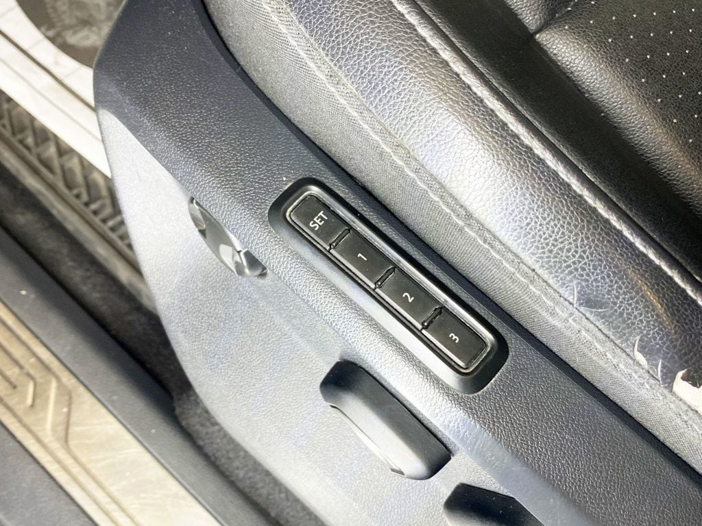 2018 Volkswagen Atlas 3.6L V6 SEL 4MOTION - 22980475 - 24