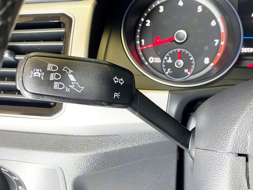 2018 Volkswagen Atlas 3.6L V6 SEL 4MOTION - 22980475 - 30