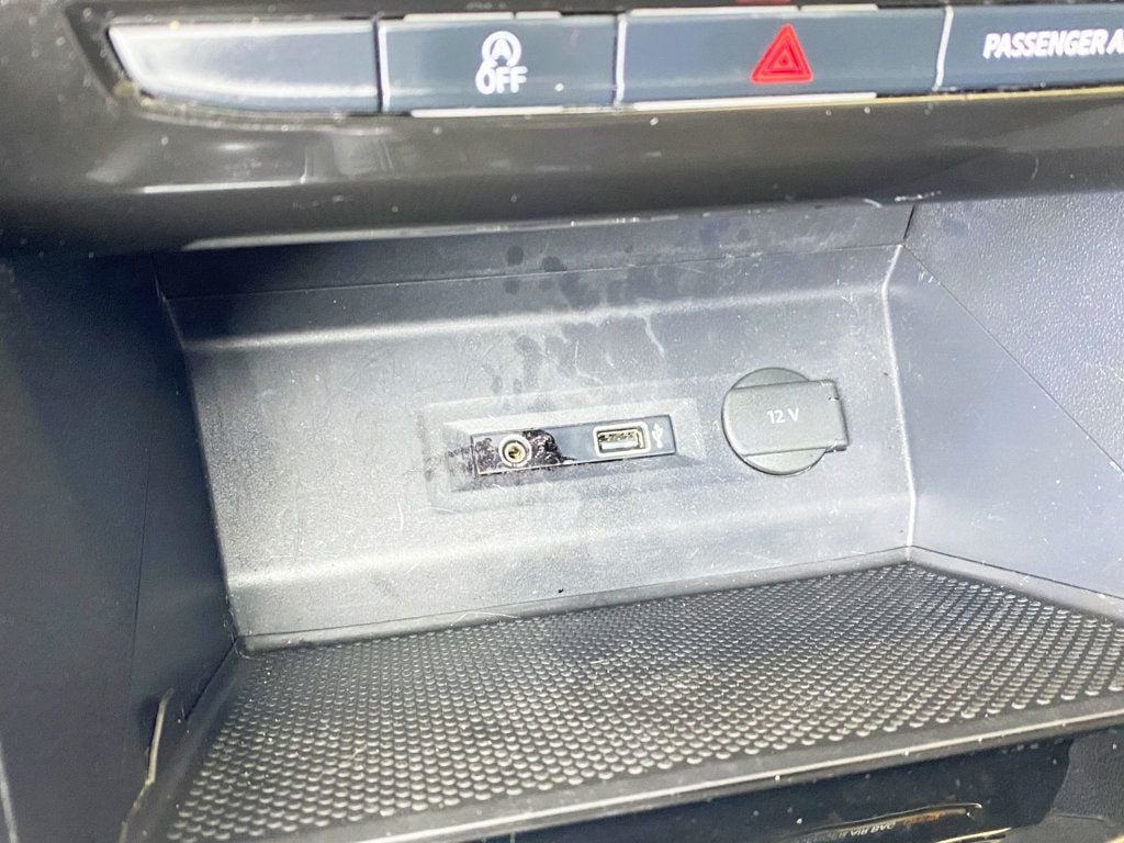 2018 Volkswagen Atlas 3.6L V6 SEL 4MOTION - 22980475 - 36