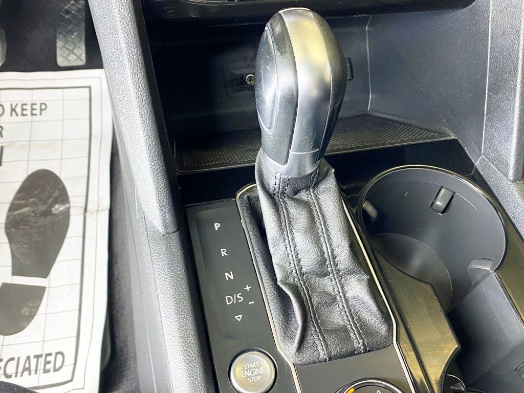 2018 Volkswagen Atlas 3.6L V6 SEL 4MOTION - 22980475 - 37