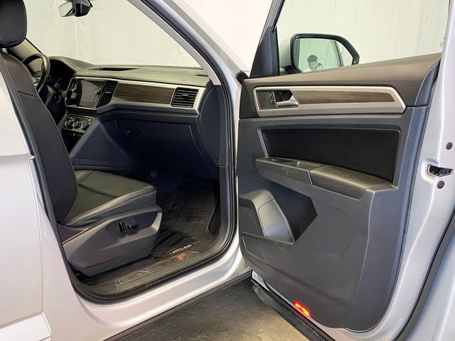 2018 Volkswagen Atlas 3.6L V6 SEL 4MOTION - 22980475 - 43