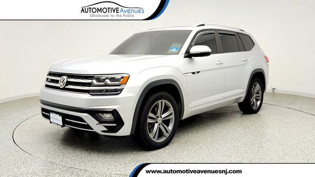 2018 Volkswagen Atlas 3.6L V6 SEL 4MOTION w/ Captain's Chairs & Trailer Hitch - 23040954 - 0
