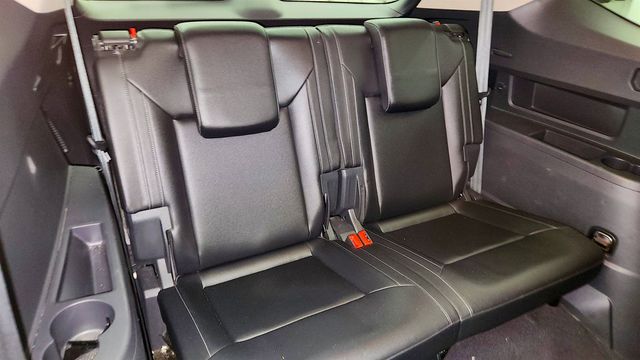 2018 Volkswagen Atlas 3.6L V6 SEL 4MOTION w/ Captain's Chairs & Trailer Hitch - 23040954 - 21