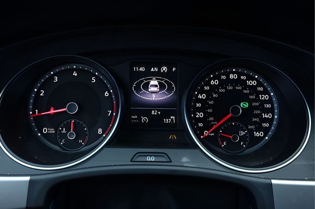 2018 VOLKSWAGEN ATLAS 3.6L V6 SEL FWD - 22953270 - 35