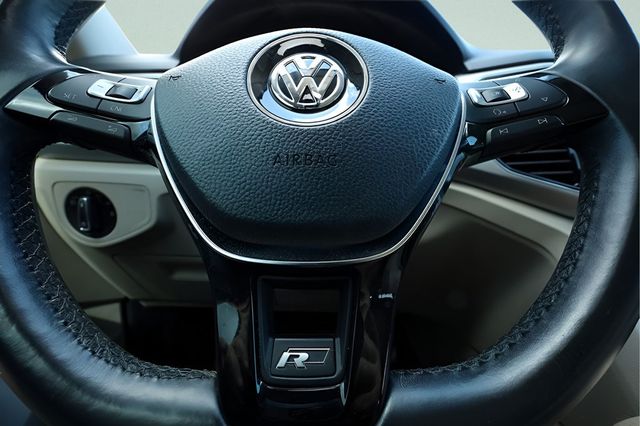 2018 VOLKSWAGEN ATLAS 3.6L V6 SEL FWD - 22967760 - 34