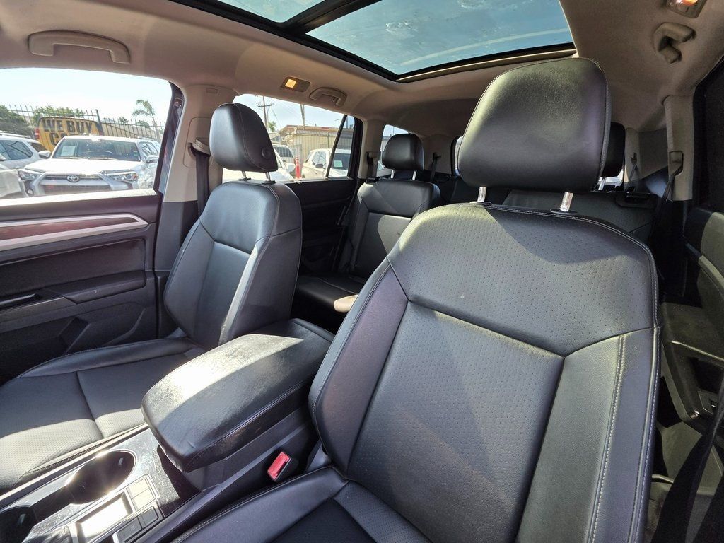 2018 Volkswagen Atlas 3.6L V6 SEL FWD - 22932494 - 17
