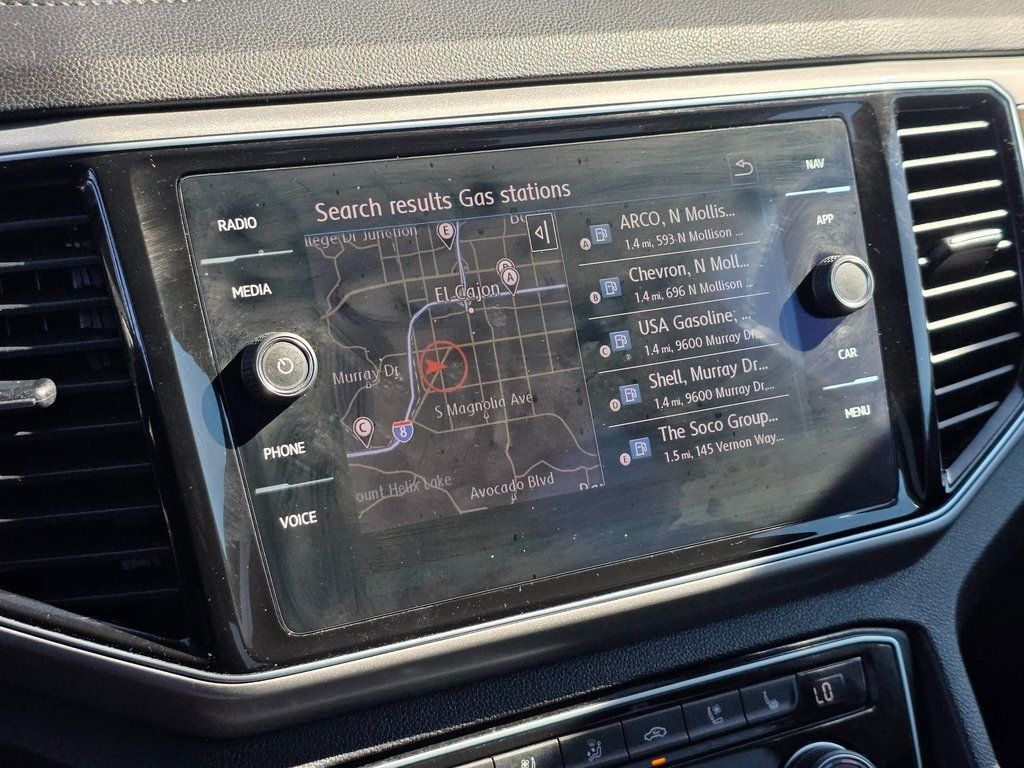 2018 Volkswagen Atlas 3.6L V6 SEL Premium 4MOTION - 22937408 - 34