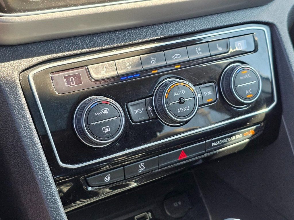 2018 Volkswagen Atlas 3.6L V6 SEL Premium 4MOTION - 22937408 - 36