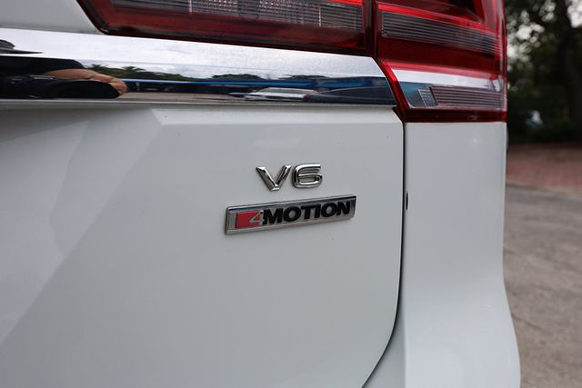 2018 VOLKSWAGEN ATLAS 3.6L V6 SE w/Technology 4MOTION - 23074828 - 9